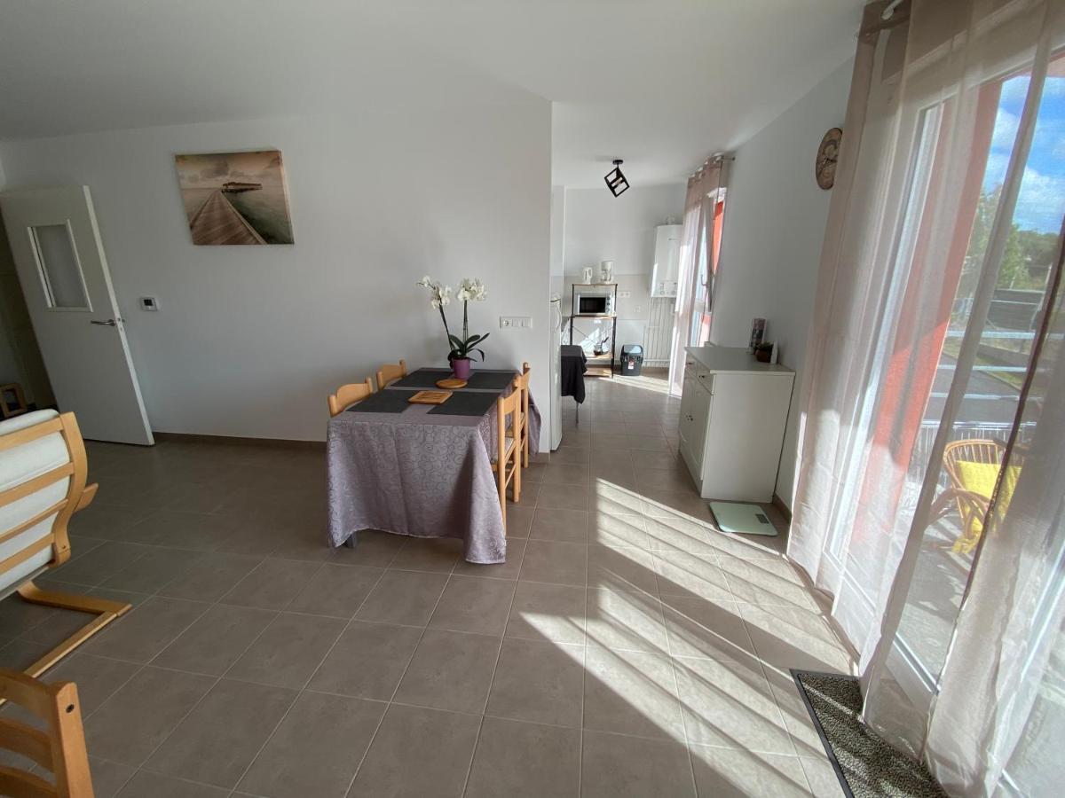 Chez Ngoc - Appartement Meuble Lannion Exteriér fotografie